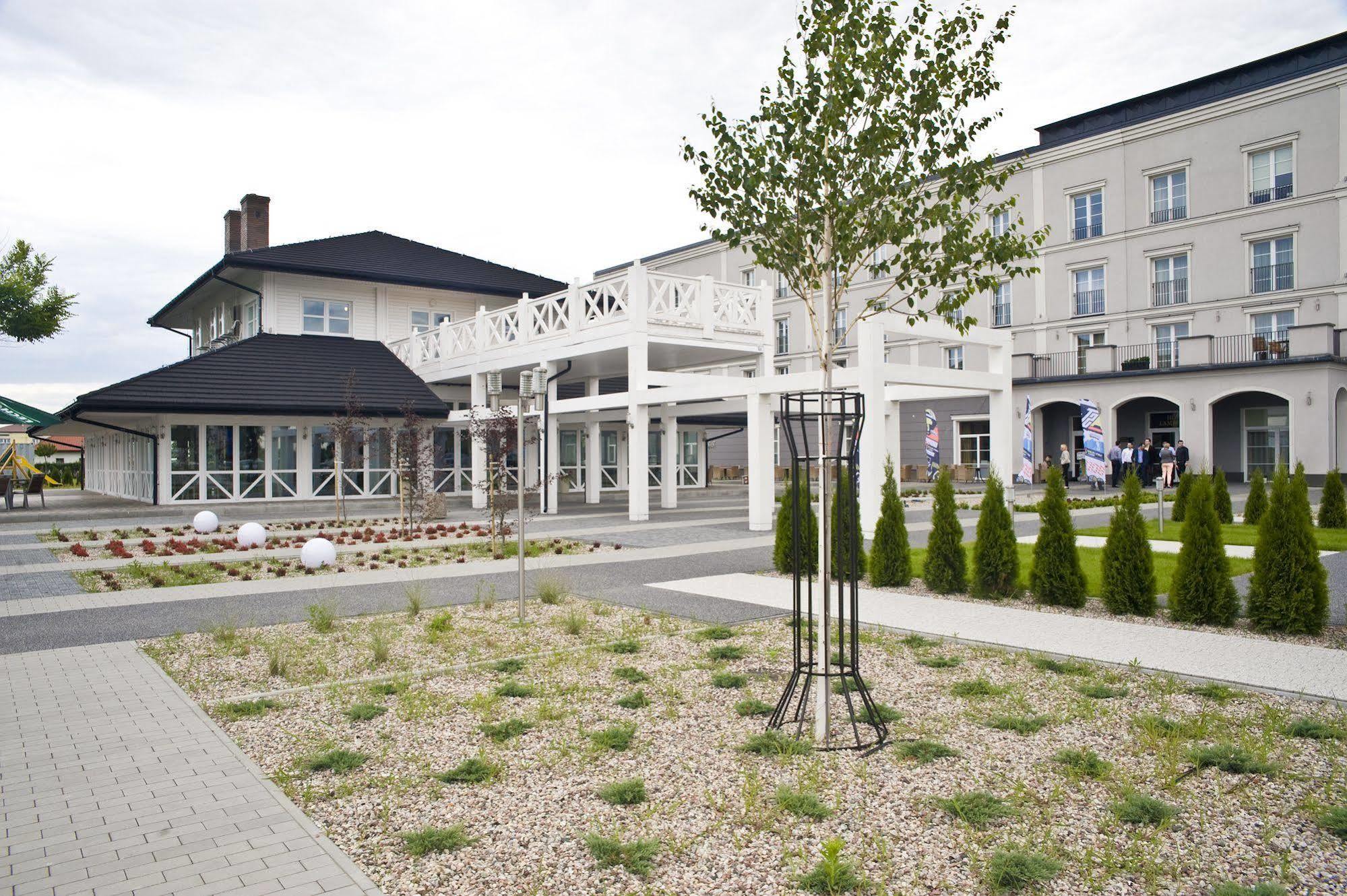 Lamberton 3* Ołtarzew